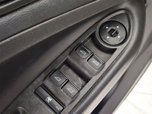 Used 2017 Ford Escape S image 17