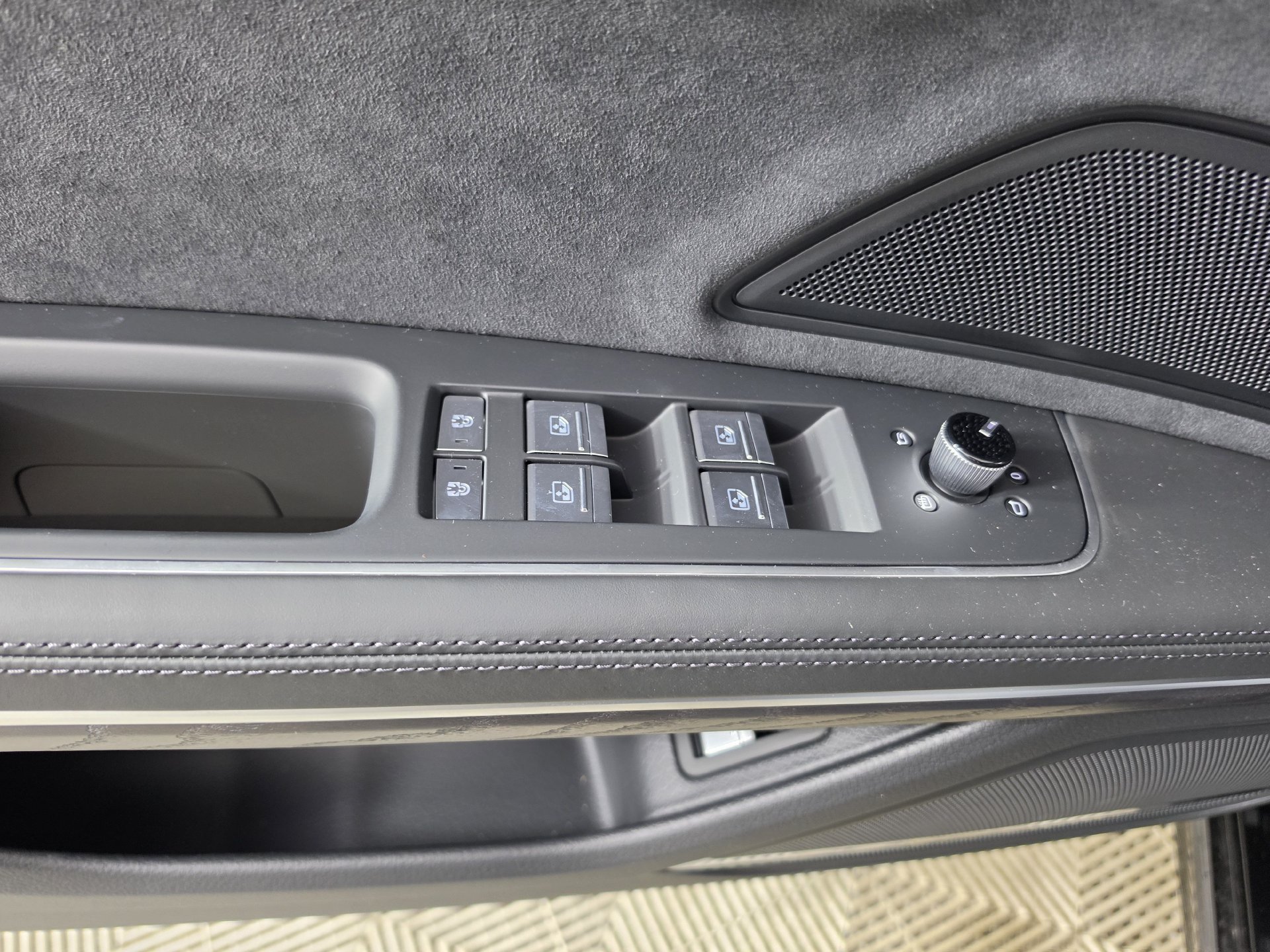 New 2027 Audi A8 L 3.0T AWD/4WD image 18