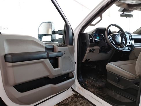 Used 2022 Ford F350 XL w/ Power Equipment Group AWD/4WD image 20