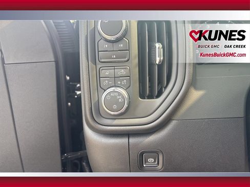 New 2025 GMC Sierra 2500 Pro w/ 1SA Pro Safety Plus Package AWD/4WD image 27