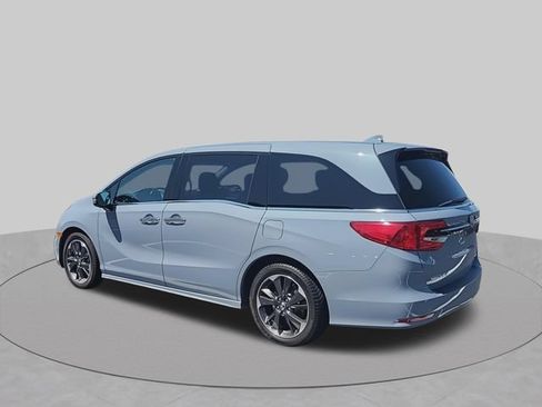 Used 2024 Honda Odyssey Elite image 6