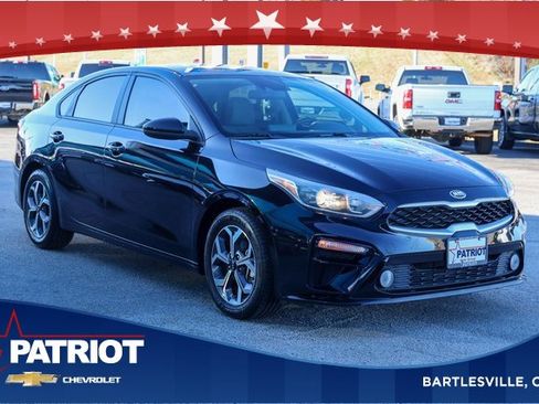 Used 2020 Kia Forte LXS image 1