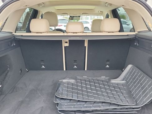 Certified 2022 Mercedes-Benz GLC 300 image 8