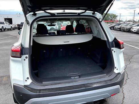 Used 2022 Nissan Rogue S AWD/4WD image 19