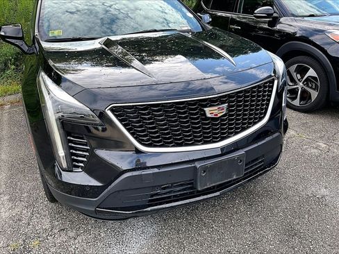 Used 2021 Cadillac XT4 Sport w/ Cold Weather Package AWD/4WD image 8