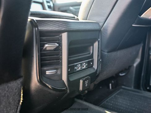 Used 2024 RAM 5500 4x4 Crew Cab image 41