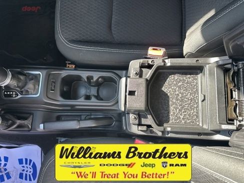 Certified 2021 Jeep Wrangler Sport image 18