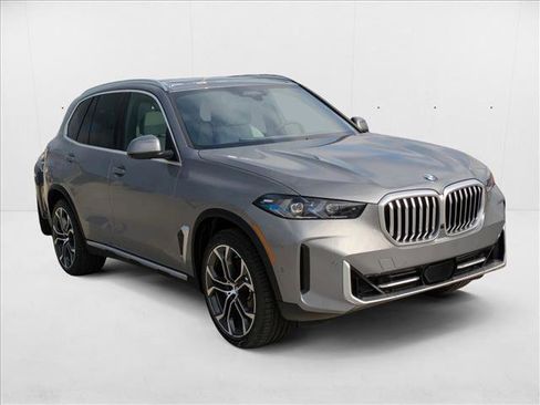 Used 2026 BMW X5 xDrive40i image 7
