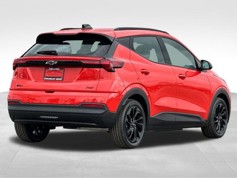 New 2027 Chevrolet Bolt RS w/ Technology Package FWD image 5