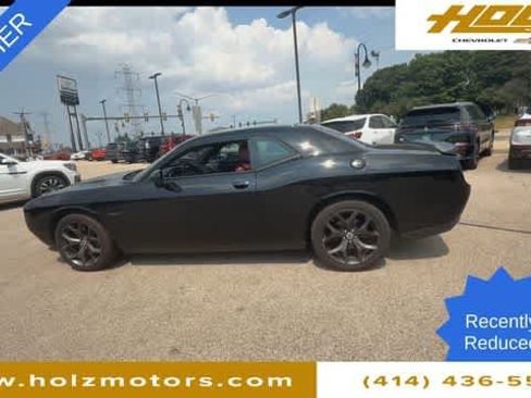 Used 2018 Dodge Challenger R/T Plus RWD image 6
