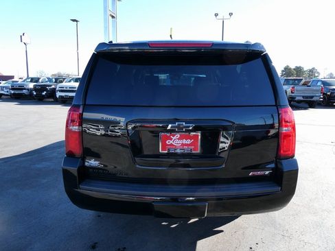 Used 2019 Chevrolet Suburban Premier image 6