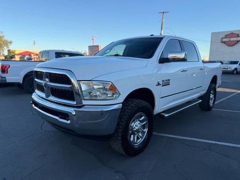 Used 2018 RAM 2500 SLT image 9