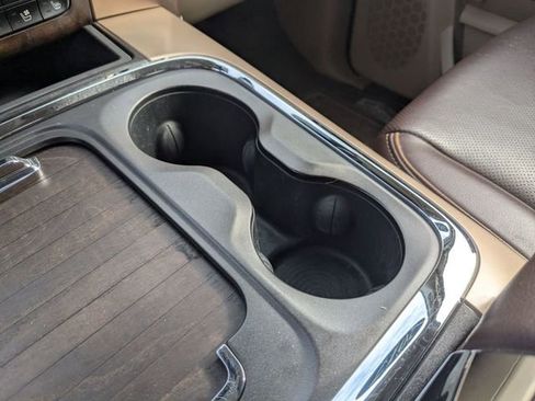 Used 2017 RAM 1500 Laramie Longhorn image 18