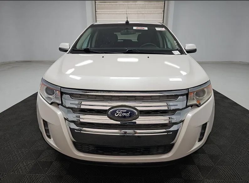 Used 2014 Ford Edge Limited FWD image 3