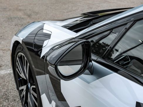 Used 2015 BMW i8 image 39