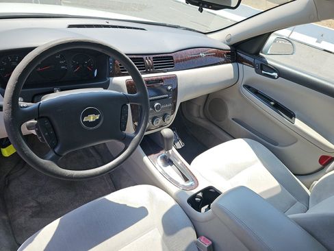 Used 2016 Chevrolet Impala Limited LS FWD image 15