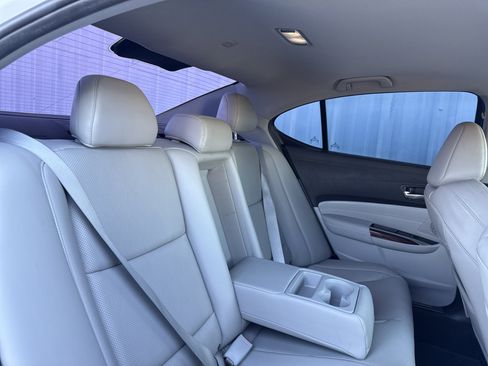 Used 2016 Acura TLX w/ Technology Package image 35
