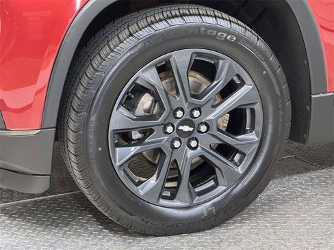 Used 2019 Chevrolet Traverse RS image 9