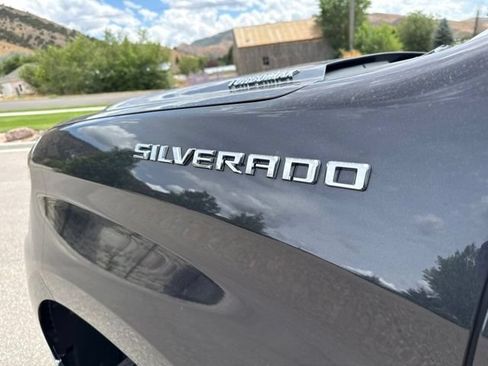 Used 2024 Chevrolet Silverado 1500 LT AWD/4WD image 18