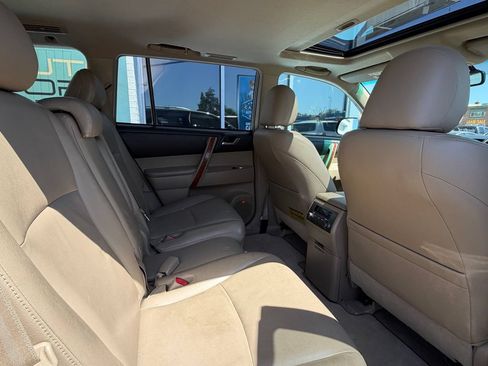 Used 2009 Toyota Highlander Limited AWD/4WD image 13