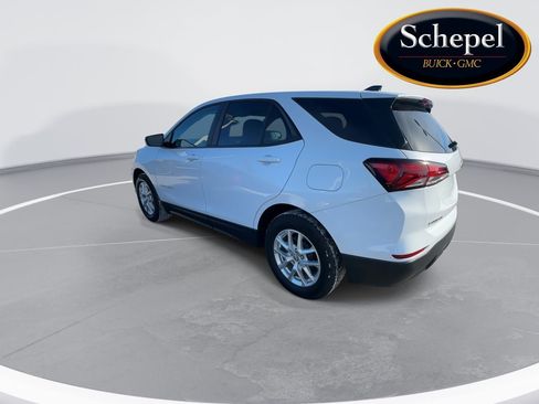Certified 2024 Chevrolet Equinox LS w/ LS Convenience Package image 6