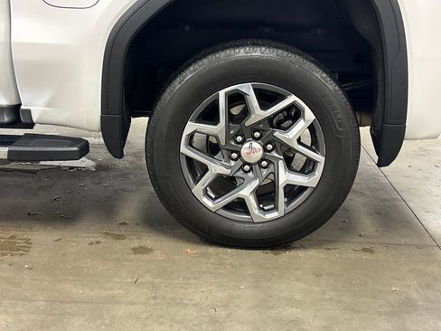 Certified 2024 GMC Sierra 1500 SLT w/ SLT Premium Plus Package image 12