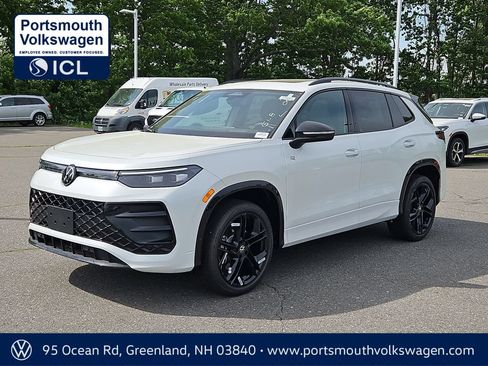 New 2026 Volkswagen Tiguan SE R-Line AWD/4WD image 1