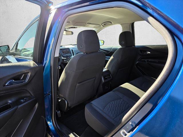 Used 2021 Chevrolet Equinox LT AWD/4WD image 16