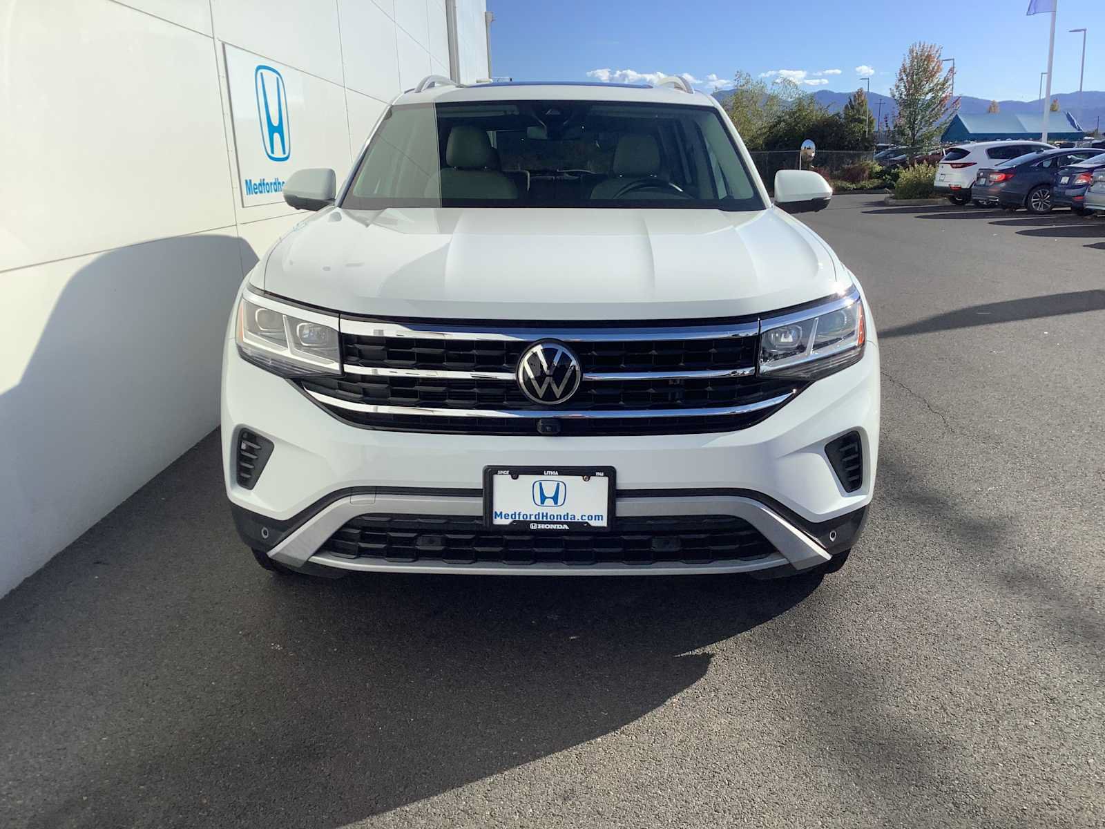 Used 2021 Volkswagen Atlas SEL Premium AWD/4WD image 6