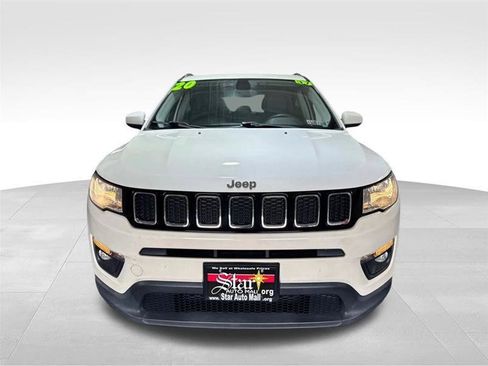 Used 2020 Jeep Compass Latitude AWD/4WD image 2