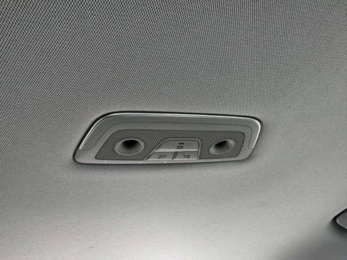 Used 2019 Genesis G80 3.8 image 46