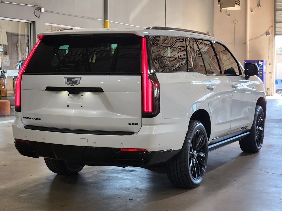 Used 2025 Cadillac Escalade Sport w/ Touring Package AWD/4WD image 8