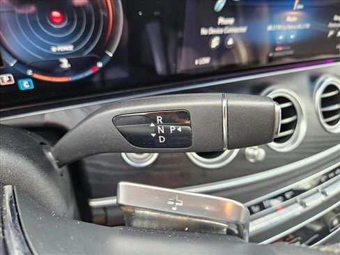 Used 2022 Mercedes-Benz E 350 Sedan image 12