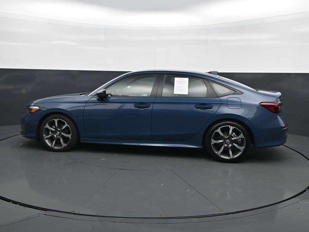 Used 2026 Honda Civic Sport Touring image 4