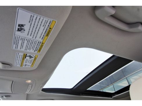 Used 2020 Nissan Murano SL w/ Moonroof Package FWD image 31