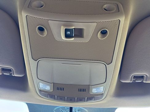 Used 2018 Ford F250 Lariat w/ Lariat Value Package RWD image 22