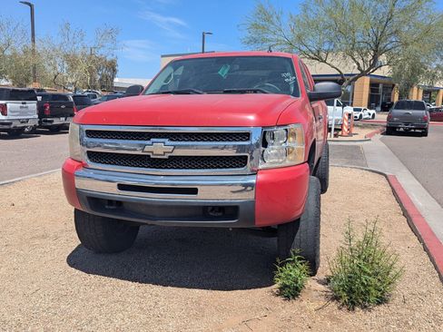 Used 2009 Chevrolet Silverado 1500 LT w/ Power Pack Plus AWD/4WD image 1