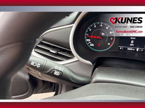 Used 2024 Chevrolet Malibu LT image 14