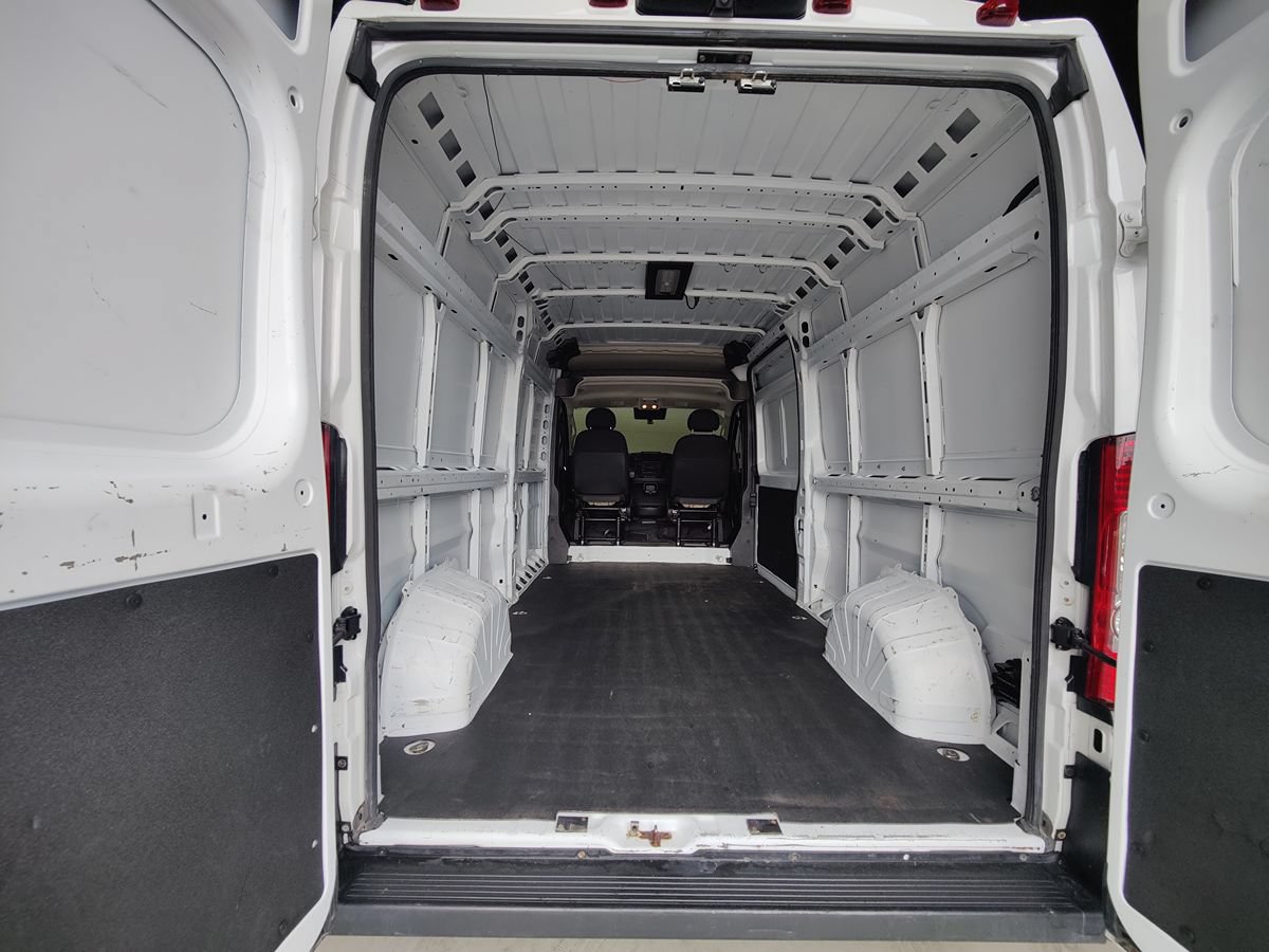 Used 2023 RAM ProMaster 2500 FWD image 8