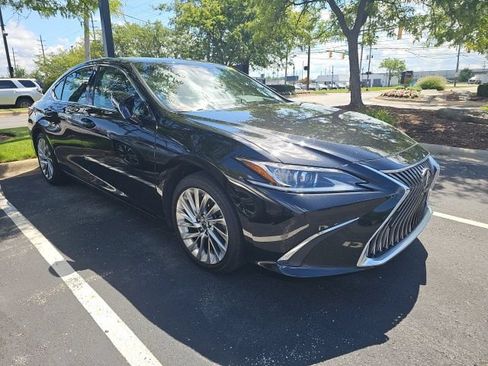 Used 2020 Lexus ES 350 w/ Accessory Package 2 FWD image 2