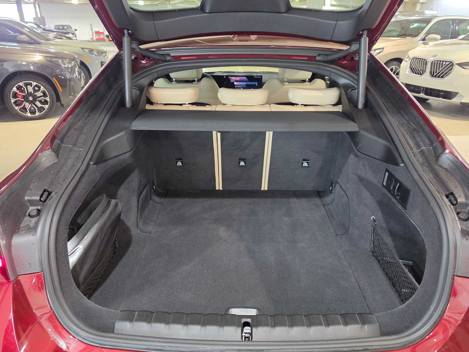 Used 2023 BMW i4 eDrive35 RWD image 16