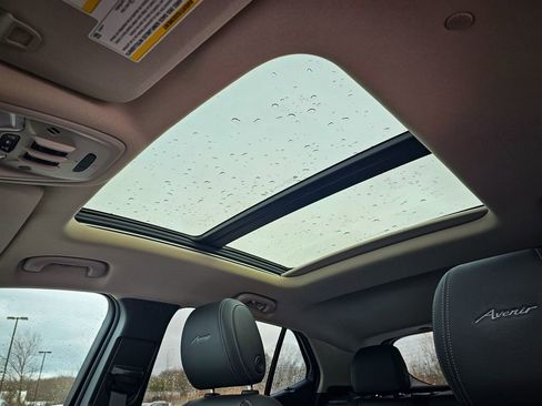 Certified 2024 Buick Encore GX Avenir w/ Avenir Technology Package image 15