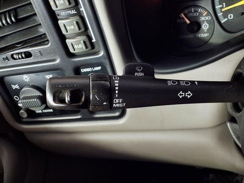 Used 2001 Chevrolet Silverado 3500 LT w/ Off-Road Skid Plate Pkg image 18