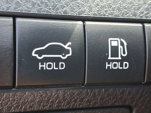 Used 2019 Toyota Camry SE FWD image 24