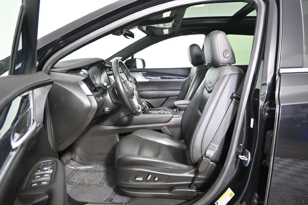 Used 2024 Cadillac XT5 Premium Luxury AWD/4WD image 21