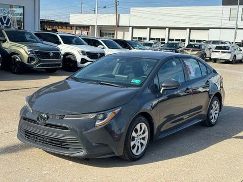 Used 2024 Toyota Corolla LE image 1
