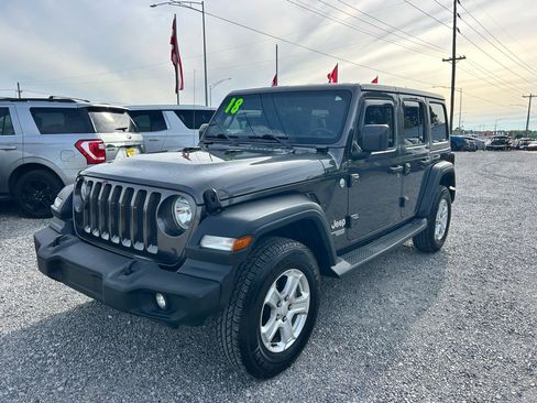 Used 2018 Jeep Wrangler Unlimited Sport S image 18