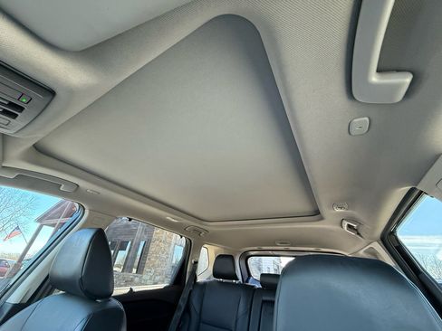 Used 2023 Nissan Rogue SV w/ SV Premium B Package image 35