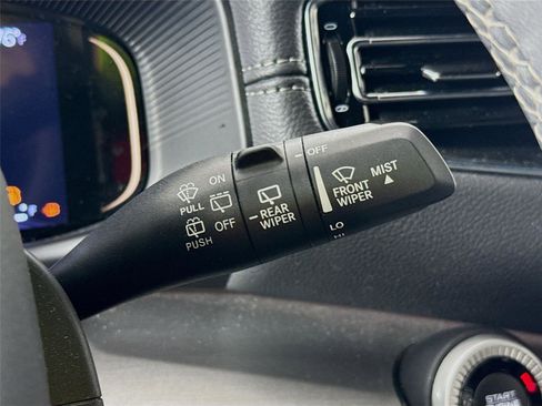 Used 2023 Jeep Wagoneer Series II image 4