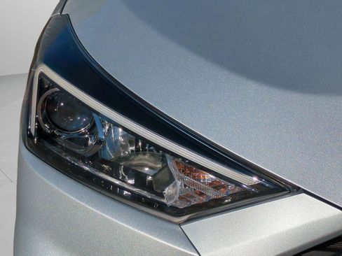 Used 2019 Hyundai Tucson Value image 11